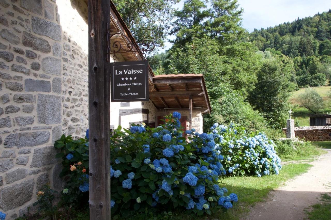 アンベール La Vaisse Bed & Breakfast エクステリア 写真